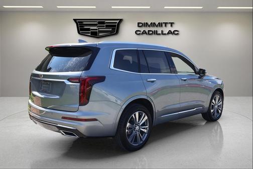 2025 Cadillac XT6 Premium Luxury FWD