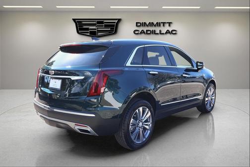 2026 Cadillac XT5 Premium Luxury