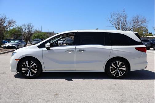2018 Honda Odyssey Elite