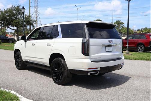 2025 Cadillac Escalade Premium Luxury