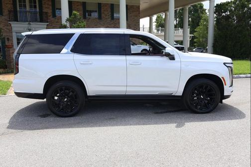 2025 Cadillac Escalade Premium Luxury