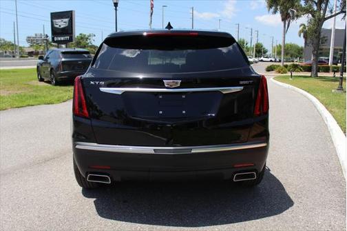 2025 Cadillac XT5 Luxury