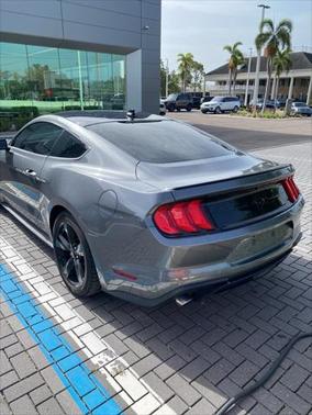 2021 Ford Mustang EcoBoost