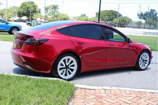 2021 Tesla Model 3 Standard Range Plus