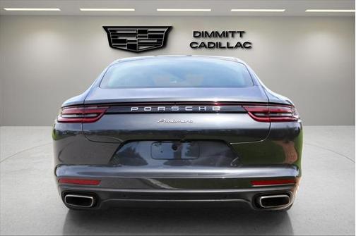 2019 Porsche Panamera 4