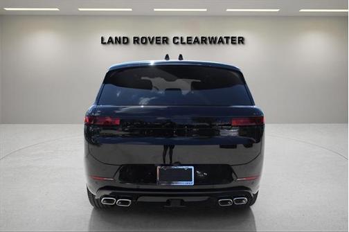 2025 Land Rover Range Rover Sport SE