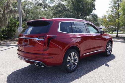 2025 Cadillac XT6 Premium Luxury FWD
