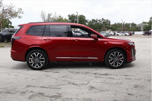 2025 Cadillac XT6 Sport AWD