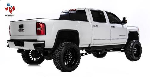 2016 GMC Sierra 2500 Denali