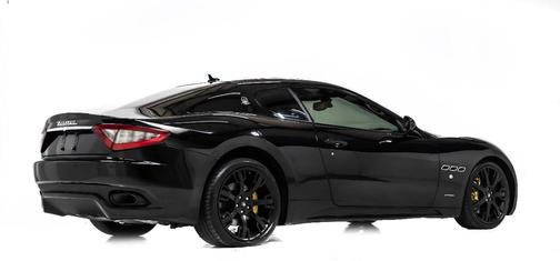 2013 Maserati GranTurismo Sport