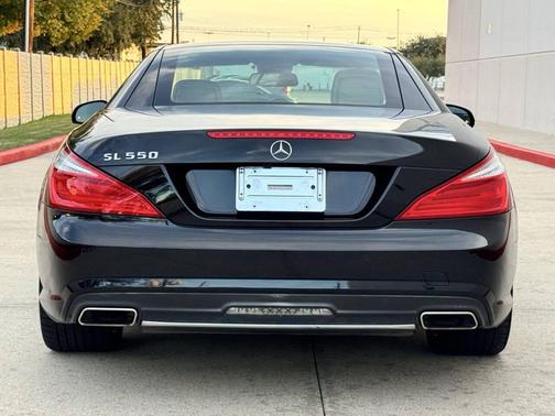 2014 Mercedes-Benz SL-Class SL 550 2dr Convertible