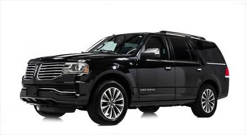 2015 Lincoln Navigator Base