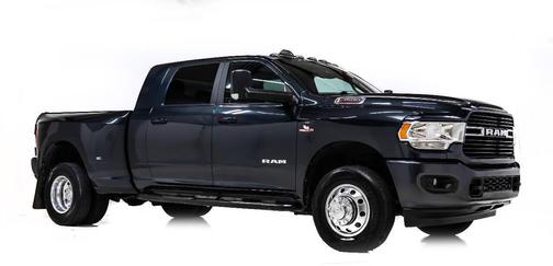 2021 RAM 3500 Lone Star 4x4 4dr Mega Cab 6.3 ft. SB DRW Pickup