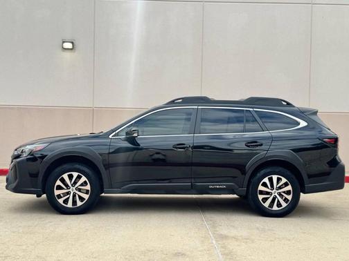 Black 2024 Subaru Outback Premium
