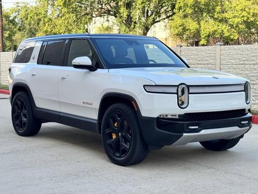 2022 Rivian R1S Launch Edition AWD 4dr SUV