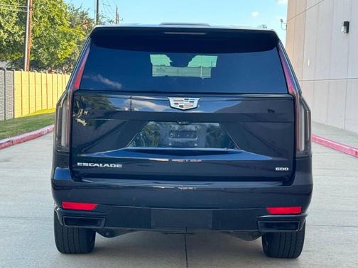 2021 Cadillac Escalade ESV Sport