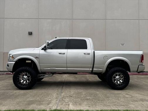 2017 RAM 2500 Laramie Limited 4x4 4dr Crew Cab 6.3 ft. SB Pickup
