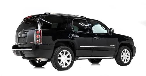 2011 GMC Yukon Denali