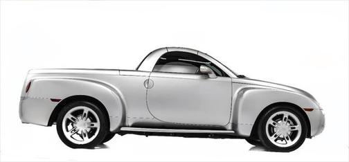 2004 Chevrolet SSR LS 2dr Regular Cab Convertible Rwd SB
