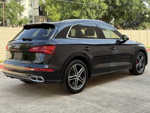 2018 Audi SQ5 3.0T Premium Plus