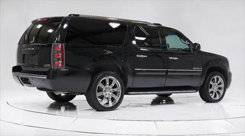 2007 GMC Yukon XL Denali