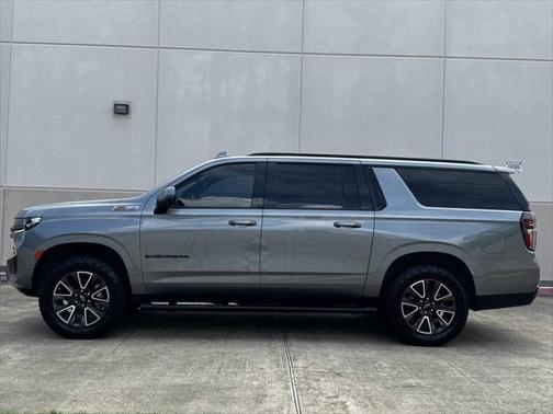2022 Chevrolet Suburban Z71 4x4 4dr SUV