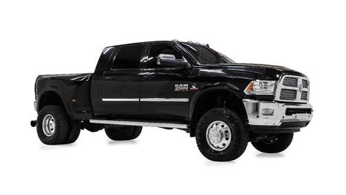 Brilliant Black Crystal Pearlcoat 2016 RAM 3500 Laramie