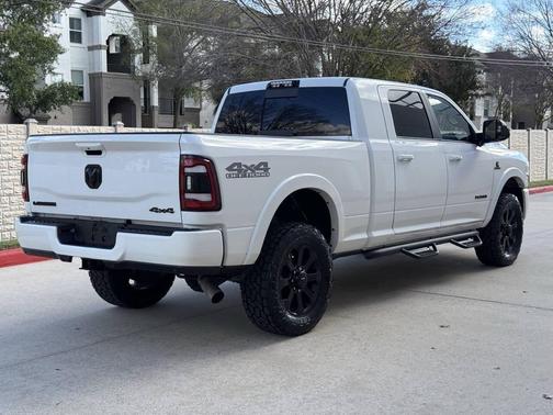 2020 RAM 2500 Laramie Mega Cab 4X4 6'4' Box