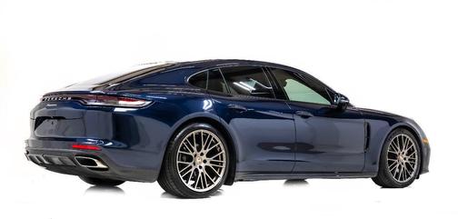 2021 Porsche Panamera Base 4dr Sedan
