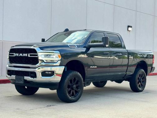 Gray 2019 RAM 2500 Tradesman 4x4 4dr Crew Cab 6.3 ft. SB Pickup