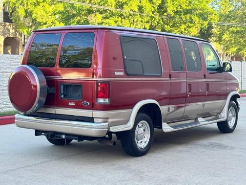 Red 1999 Ford E250 Cargo