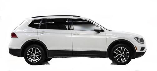 2021 Volkswagen Tiguan 2.0T SE R-Line Black