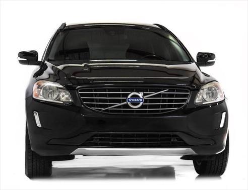 2017 Volvo XC60 T5 Dynamic