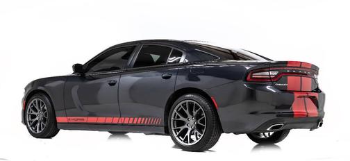 2016 Dodge Charger SE