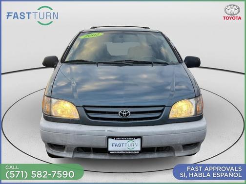 2002 Toyota Sienna LE