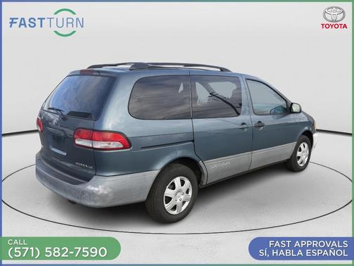 2002 Toyota Sienna LE