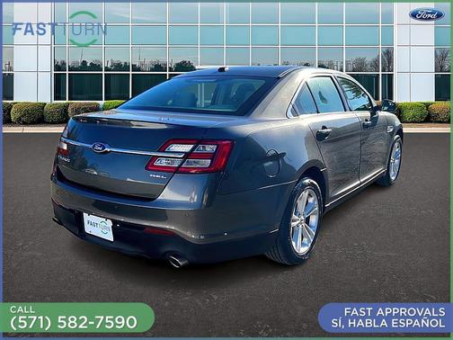 2015 Ford Taurus SEL