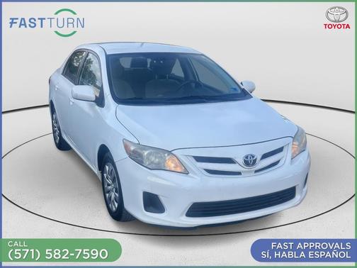 Classic Silver Metallic 2013 Toyota Corolla LE