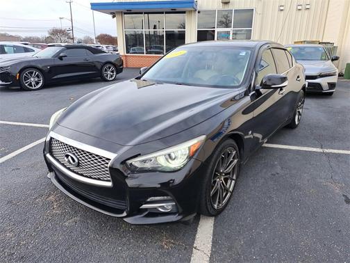 2015 INFINITI Q50 Premium