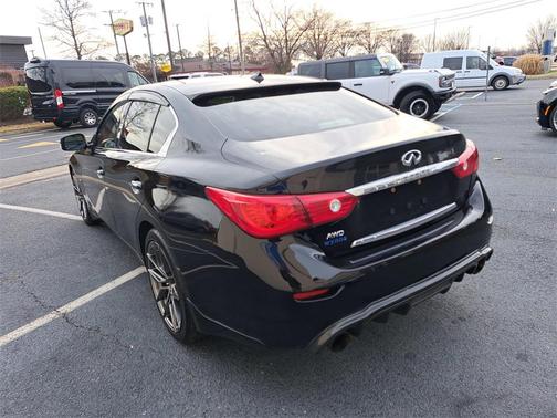 2015 INFINITI Q50 Premium