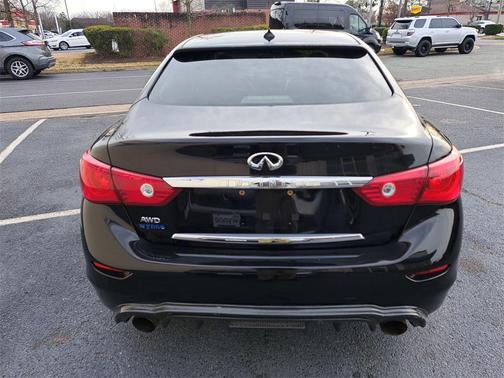 2015 INFINITI Q50 Premium