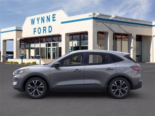 Carbonized Gray Metallic 2022 Ford Escape SE