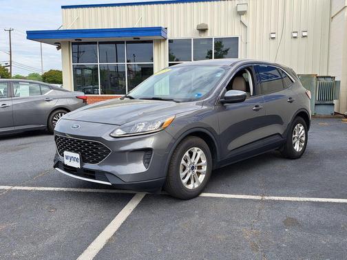 2021 Ford Escape SE