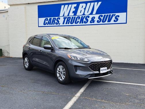 2021 Ford Escape SE