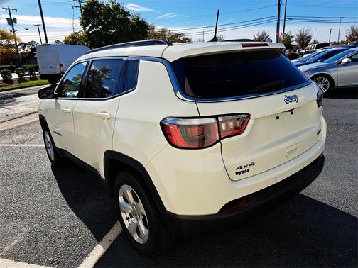 2017 Jeep New Compass Latitude