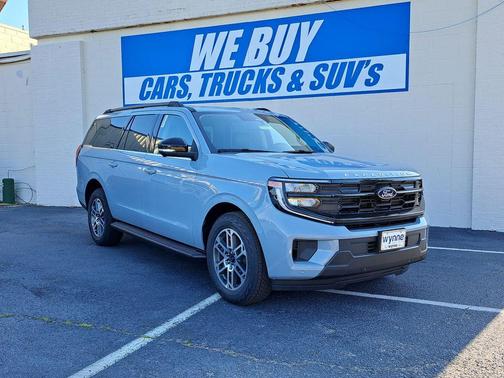 Glacier Gray Metallic Tri-Coat 2026 Ford Expedition Max Active 4x4