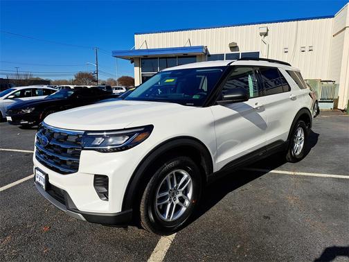 STAR WHITE MET TRI-COAT 2026 Ford Explorer Active