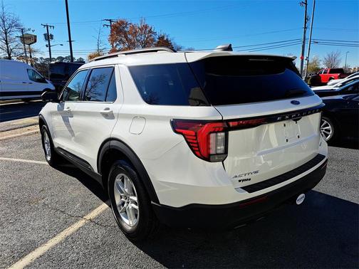 STAR WHITE MET TRI-COAT 2026 Ford Explorer Active
