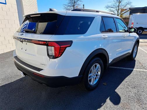 STAR WHITE MET TRI-COAT 2026 Ford Explorer Active