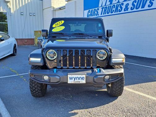 Black Clearcoat 2023 Jeep Wrangler 4xe Willys
